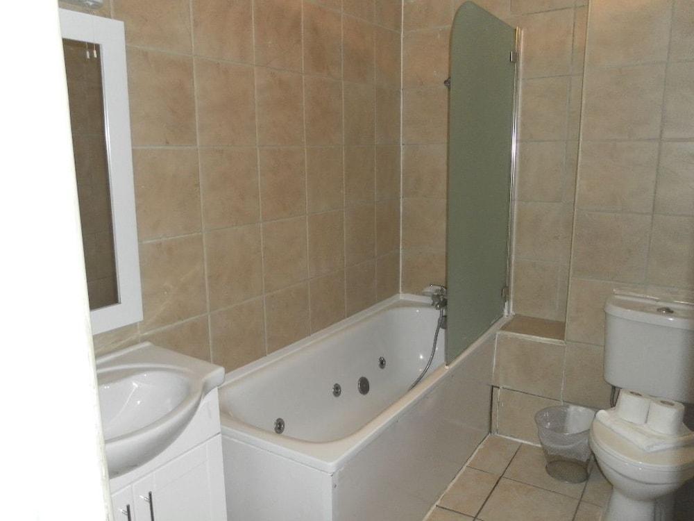 דירות לונדון Access Earls Court מראה חיצוני תמונה